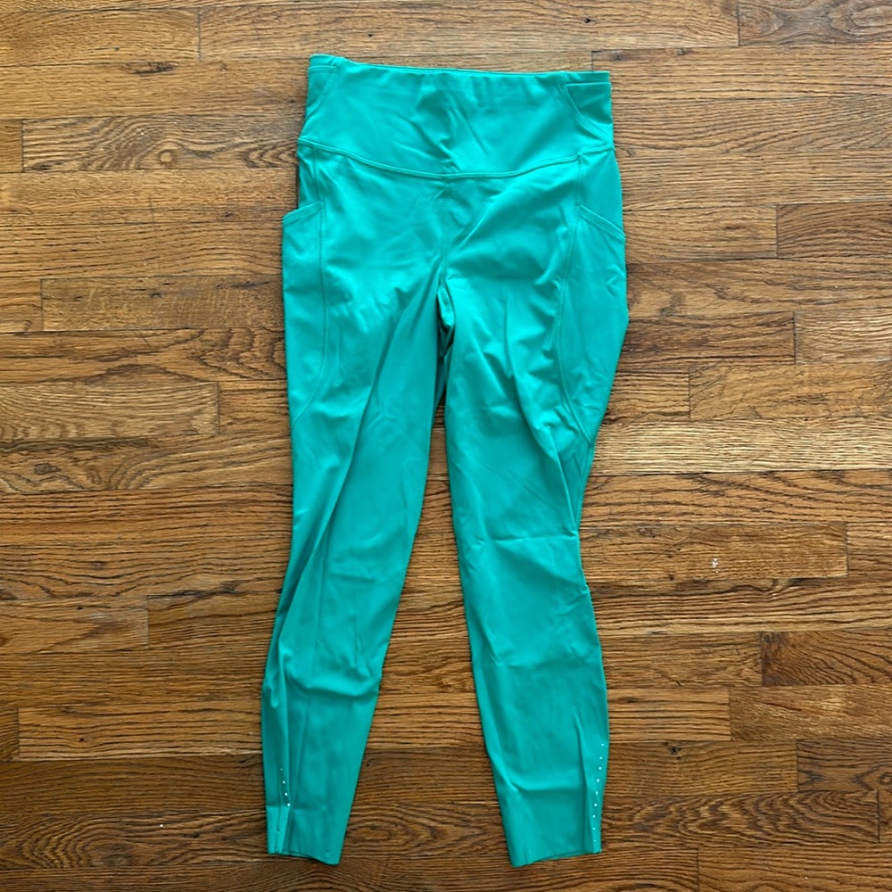 Lululemon green leggings Sz 8